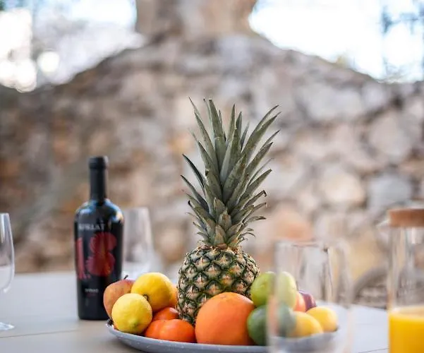 Holiday home Tiny Rubi In Oaza Mira Drage