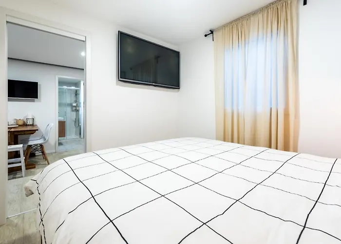 Tiny Rubi In Oaza Mira * Drage